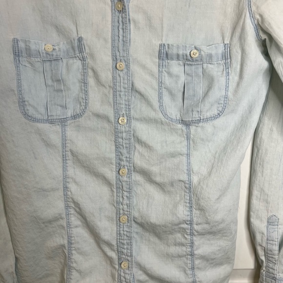 The Loft “softened” chambray light weight denim shirt Sz Medium - Picture 3 of 11